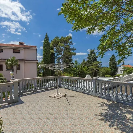 Διαμέρισμα Vilma *